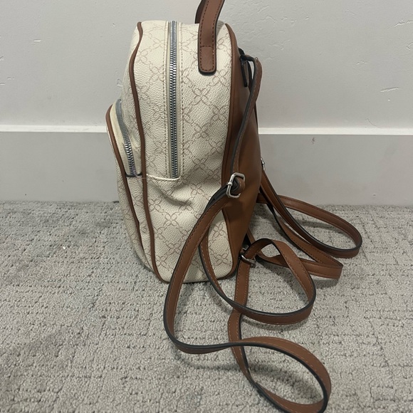 Nine West mini backpack. - Picture 4 of 9